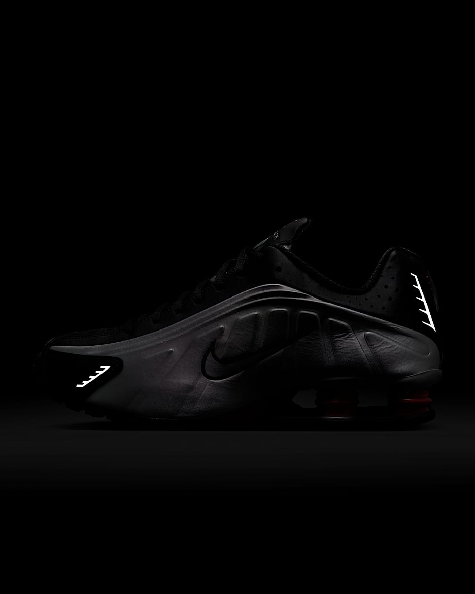 Scarpa Nike Shox R4 Uomo. Nike IT